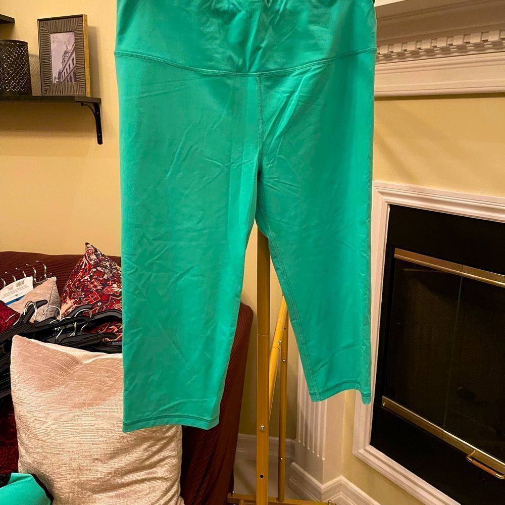 Victoria Secret workout pants sz L